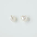 Select Pearls - White Lipped keshi pearl