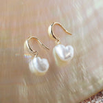 Select Pearls - White Lipped keshi pearl